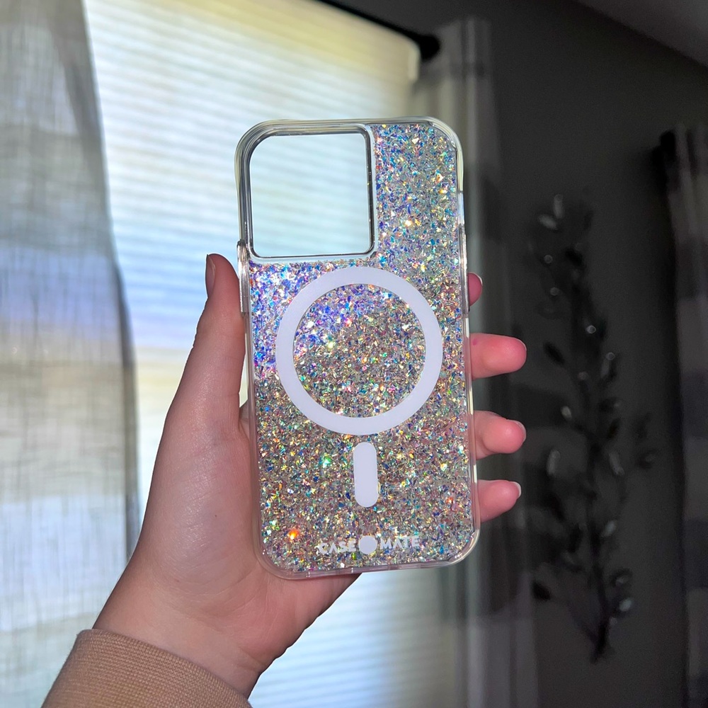 iPhone 13 Pro MagSafe Glitter Phone Case